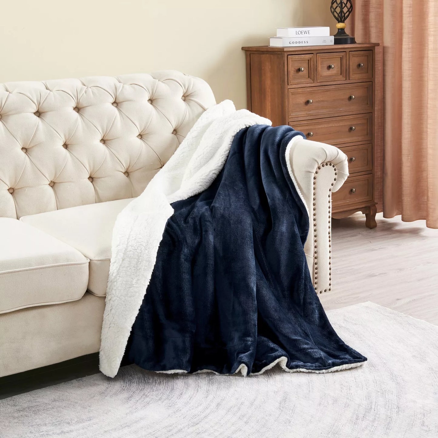Winter Fleece Blanket – Sherpa Throw Blanket for Couch & Bed