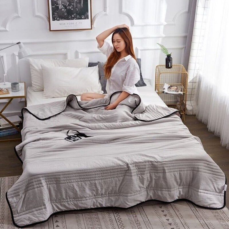 ICE COOLING SOOTHING BLANKET
