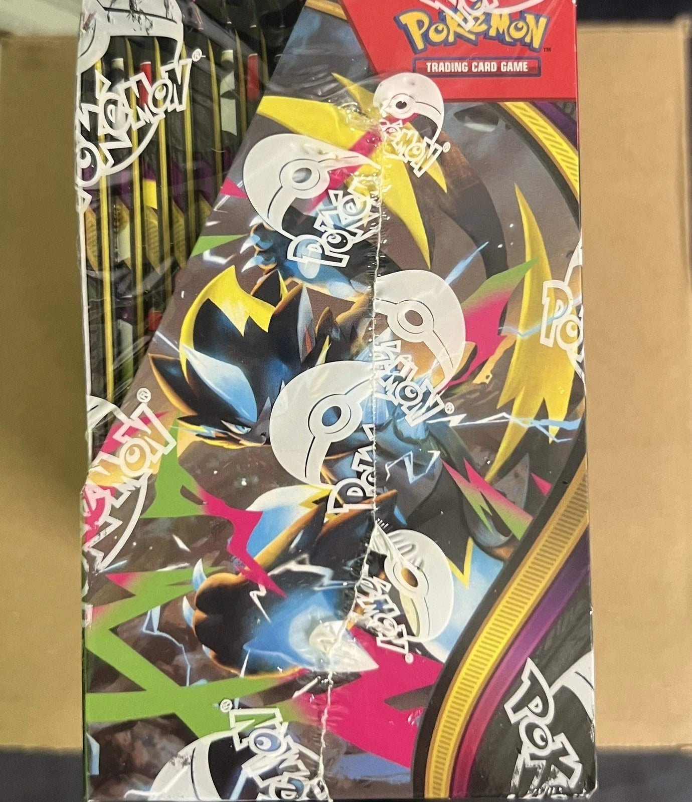 Pokémon TCG Mega Evolution: Pitch Black Booster Box